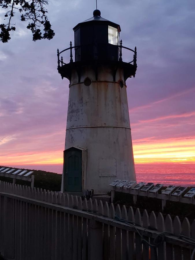Hi Point Montara Lighthouse Hotel Exterior photo