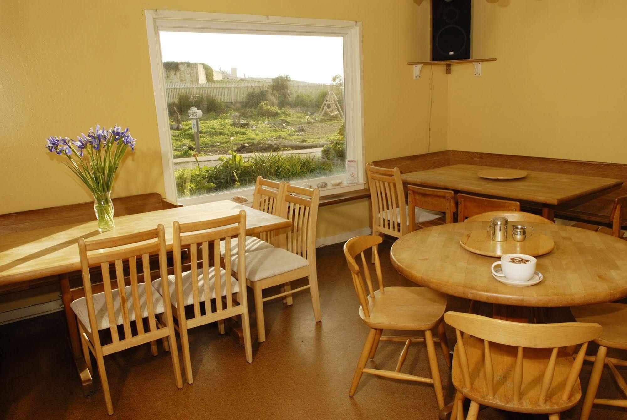 Hi Point Montara Lighthouse Hotel Exterior photo